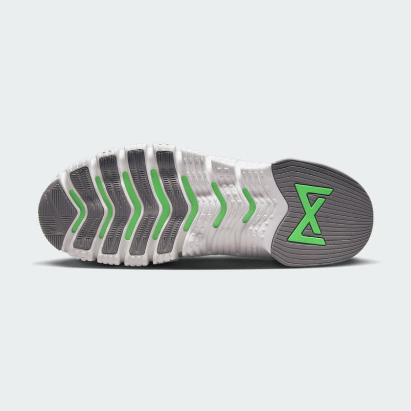 Nike Free Metcon 5 Men's Grey Training Shoes DV3949-002 outsole with multidirectional grip and Free grooves