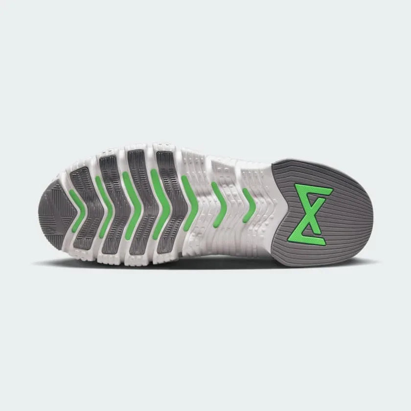 Nike Free Metcon 5 Men's Grey Training Shoes DV3949-002 outsole with multidirectional grip and Free grooves