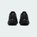 Rear heel view of Nike Air Winflo 10 Men's trainers with Nike Air logo