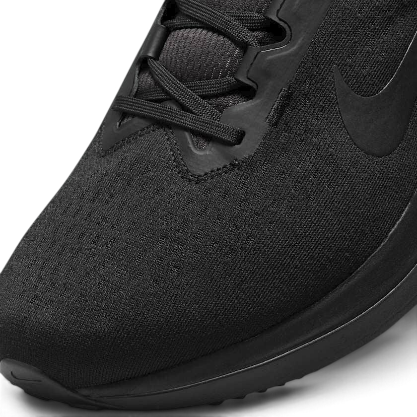 Close-up of Nike Air Winflo 10 Men's trainers showing mesh material and Flywire lacing system
