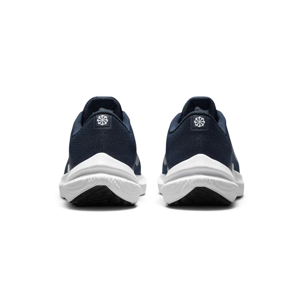 Rear view of the Nike Air Winflo 10 Men's navy running shoes, focusing on the supportive heel collar and design.