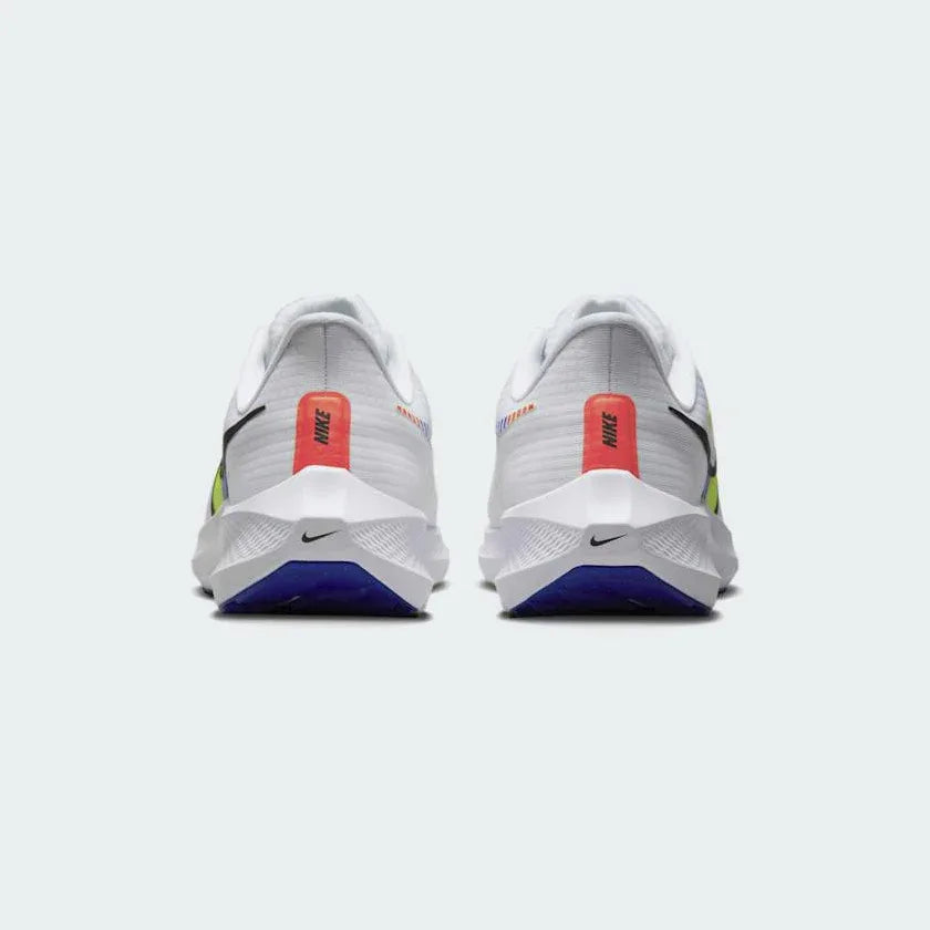 Nike Pegasus 39 Premium Men's White Running Shoes DX1627-100 back view showing heel support, reflective details, and pull tab
