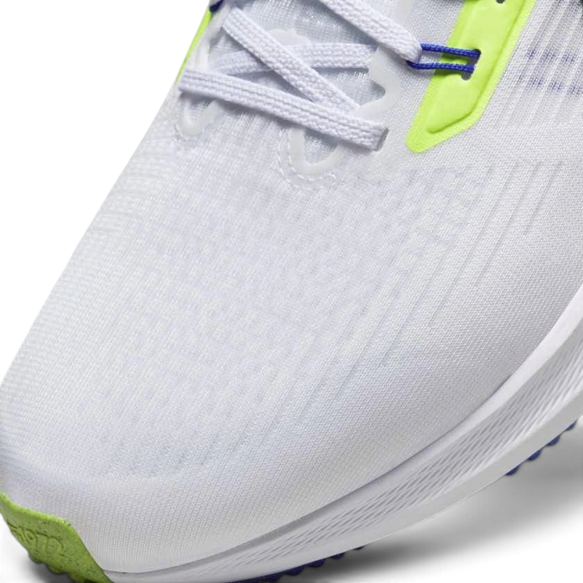 Close-up of Nike Pegasus 39 Premium Men's White Running Shoes DX1627-100 mesh texture, lace eyelets, and tongue logo