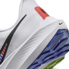 Rear underside close-up of Nike Pegasus 39 Premium Men's White Running Shoes DX1627-100 heel area with outsole detail and visible cushioning structure