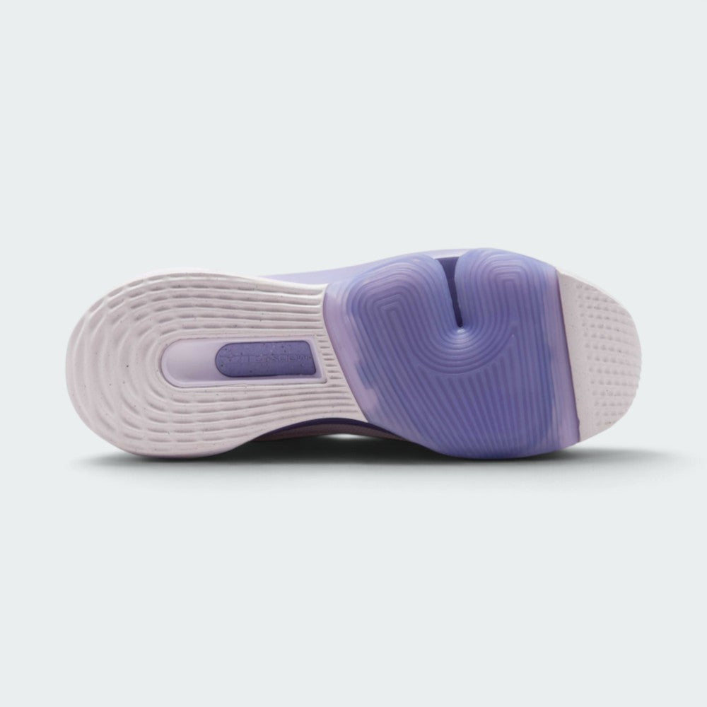 Displays the full-length purple and lilac rubber sole, showcasing the horseshoe-shaped flex groove around the Zoom Air forefoot pod and the concentric ring stability tread on the heel.
