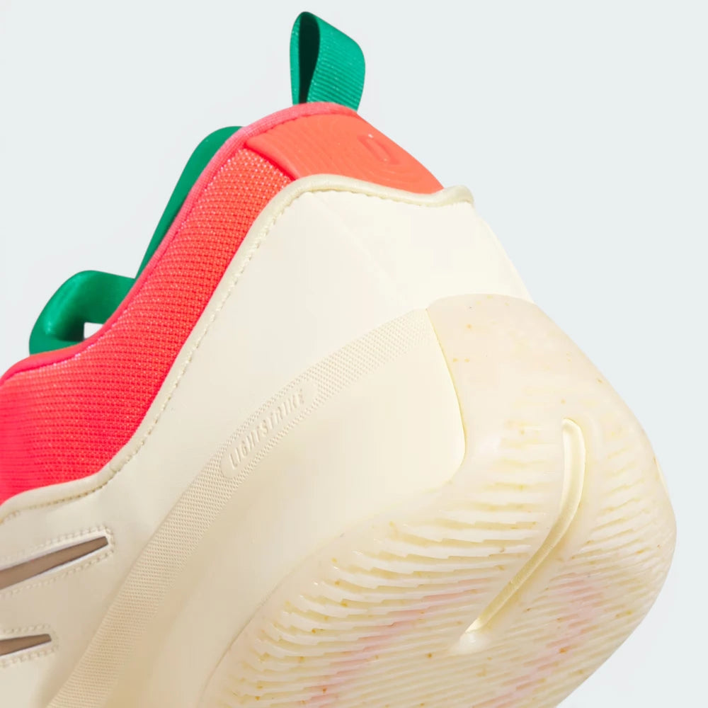 Highlights the "unreal" sculpted texture of the Lightstrike midsole wall and the stable rubber integration.