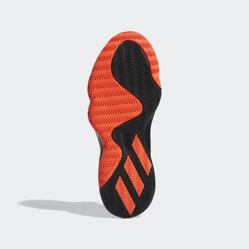 Outsole View: Focusing on the multidirectional herringbone-pattern rubber, showcasing the elite grip designed for a successful tackle of rapid hardwood cuts.