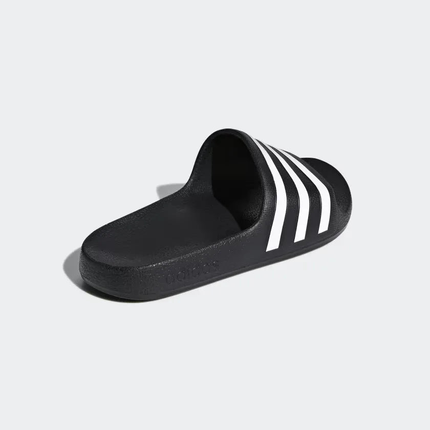 Showing the clean rear-moulded construction and the ergonomic heel cup provided by the one-piece design.