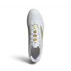 Focuses on the locked-in lace closure, the high-definition Sprintgrid print on the forefoot, and the stretch tongue architecture.