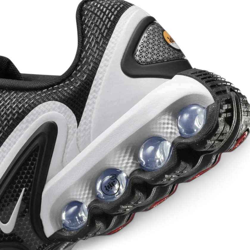 Rear underside close-up of Nike Air Max DN Juniors Casual Trainers FB8987-003 heel and dual-pressure Air sole unit