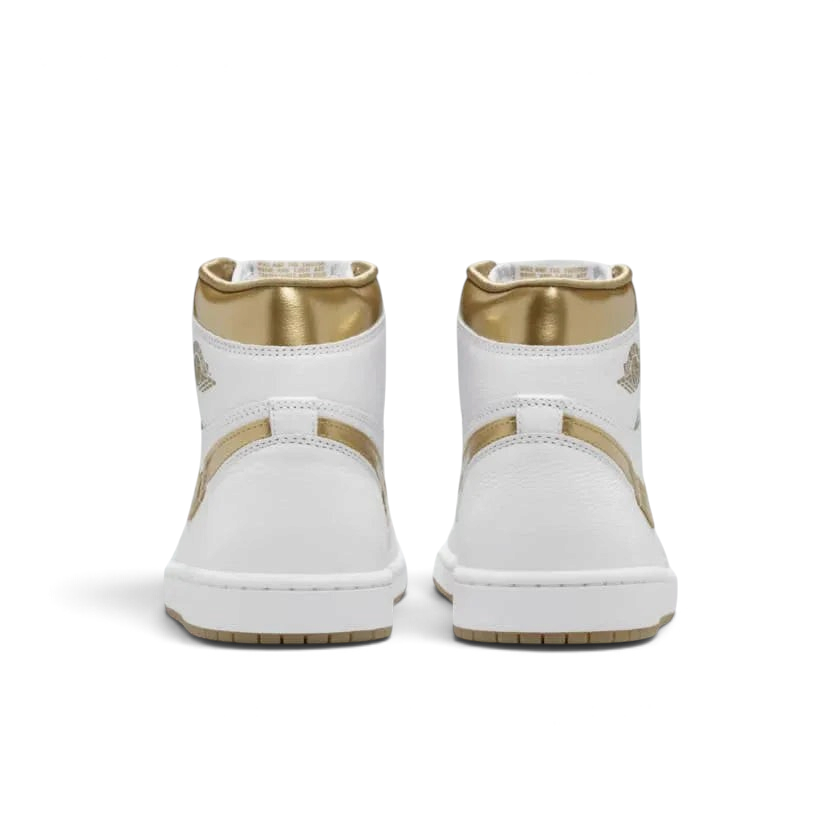 tradesports.co.uk Nike Women's Air Jordan 1 Retro Hi OG FD2596 107
