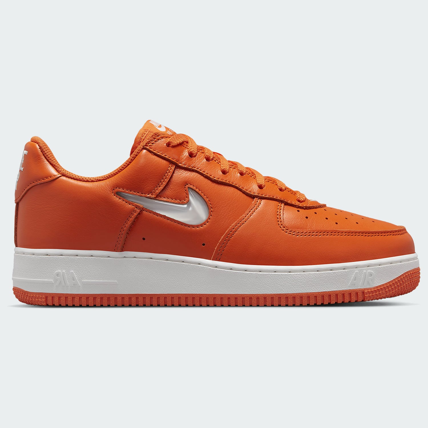 Nike Men's Air Force 1 '07 LV8 Sneaker