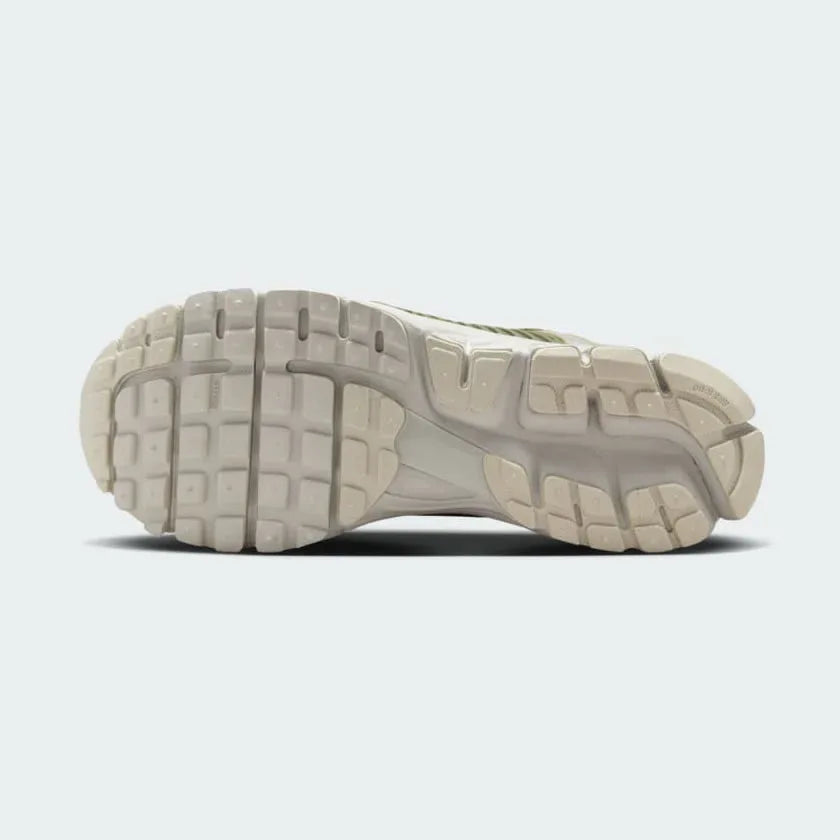 Nike Zoom Vomero 5 "Neutral Olive" Running Shoes FJ1915-200 UK 9 Secondary image
