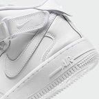 Rear underside close-up of Nike Air Force 1 Mid EasyOn Juniors White FN1193-111 heel and outsole design