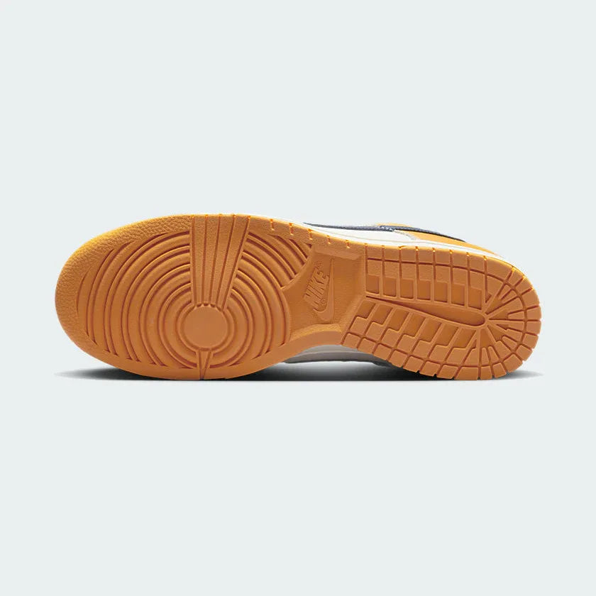 tradesports.co.uk Nike Men's Dunk Low FN3418 100