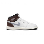 tradesports.co.uk Nike Juniors Air Jordan 1 Mid Special Edition FQ8162 142