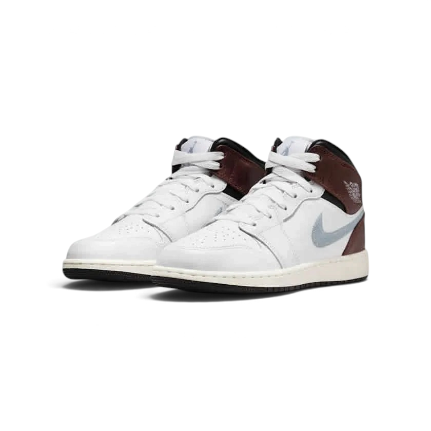 tradesports.co.uk Nike Juniors Air Jordan 1 Mid Special Edition FQ8162 142