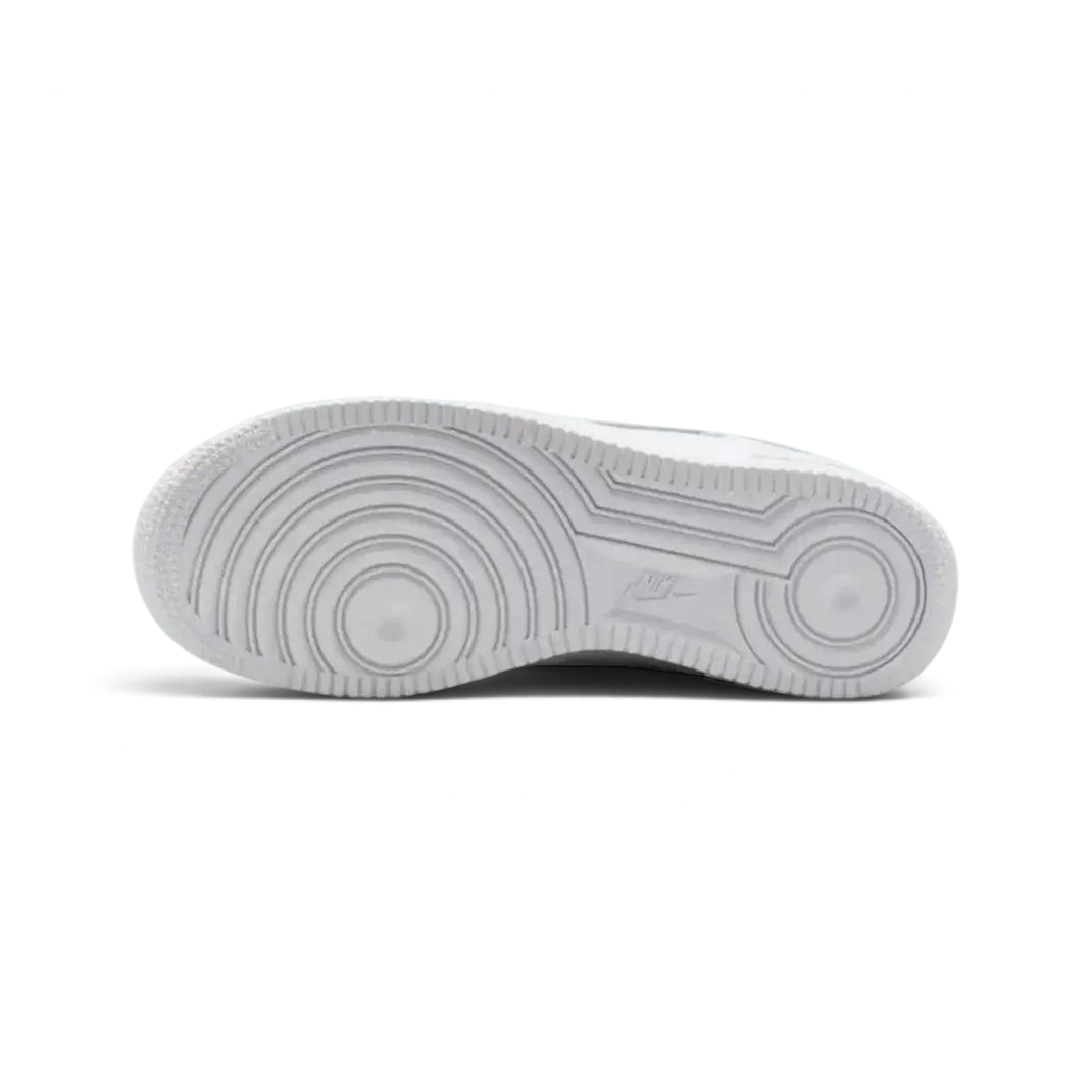 Nike Air Force 1 Leather Kids White Trainers FV5951 111 Secondary image