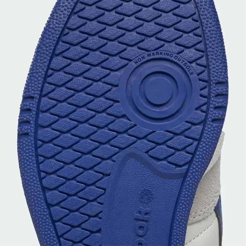 Rear underside close-up of Reebok Club C Revenge Vintage Men's heel and sole construction