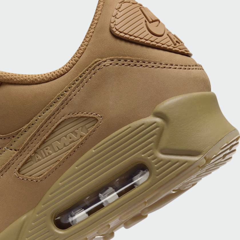 Rear underside close-up of Nike Air Max 90 Premium TRK3 Men's Trainers FZ5102-299 heel and visible Air cushioning