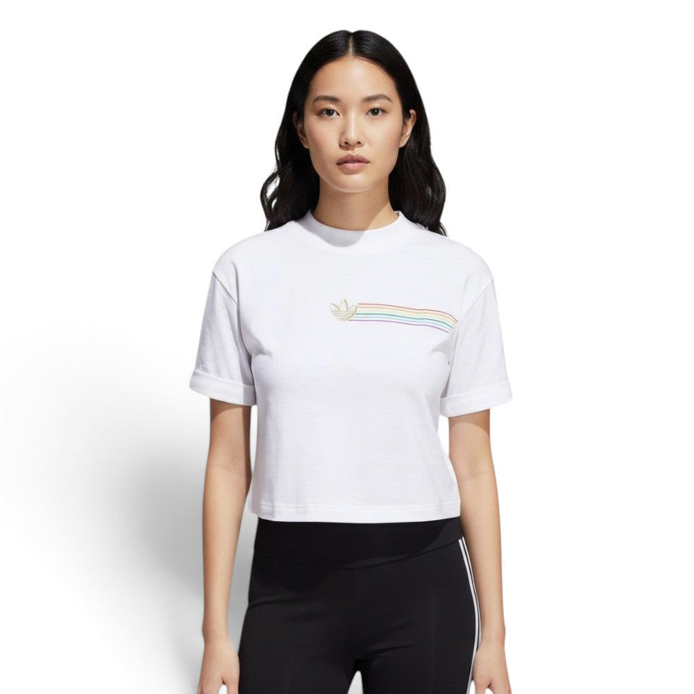 Highlights the high-velocity sweep of the shortened waistline hem, showing the professional, clean drape of the white cotton fabric and the loose, comfortable hang of the short sleeves.