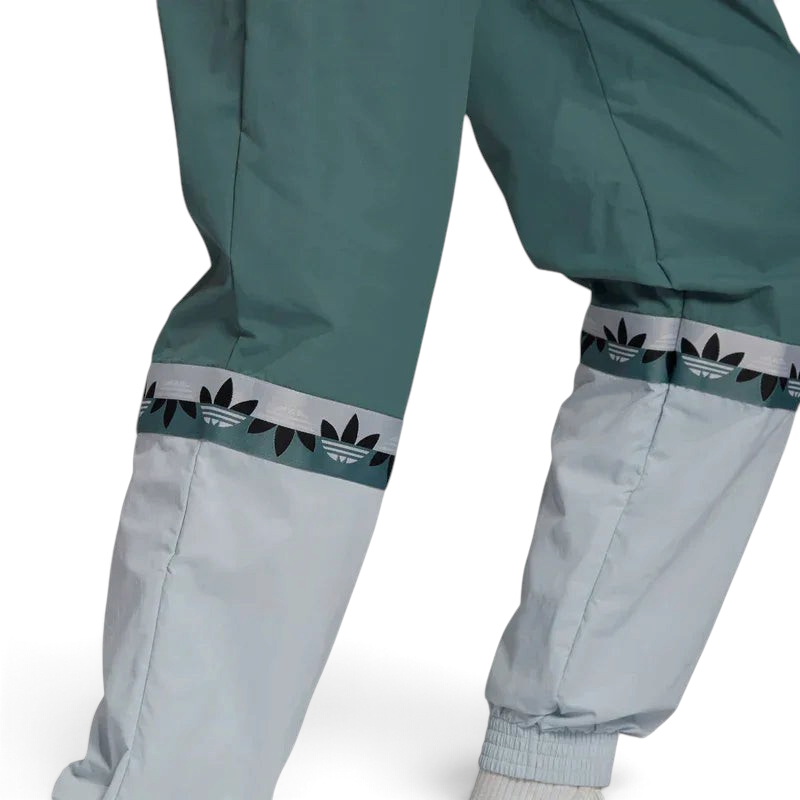 tradesports.co.uk Adidas Men's Adicolor Sliced Trefoil Track Pants GN3436