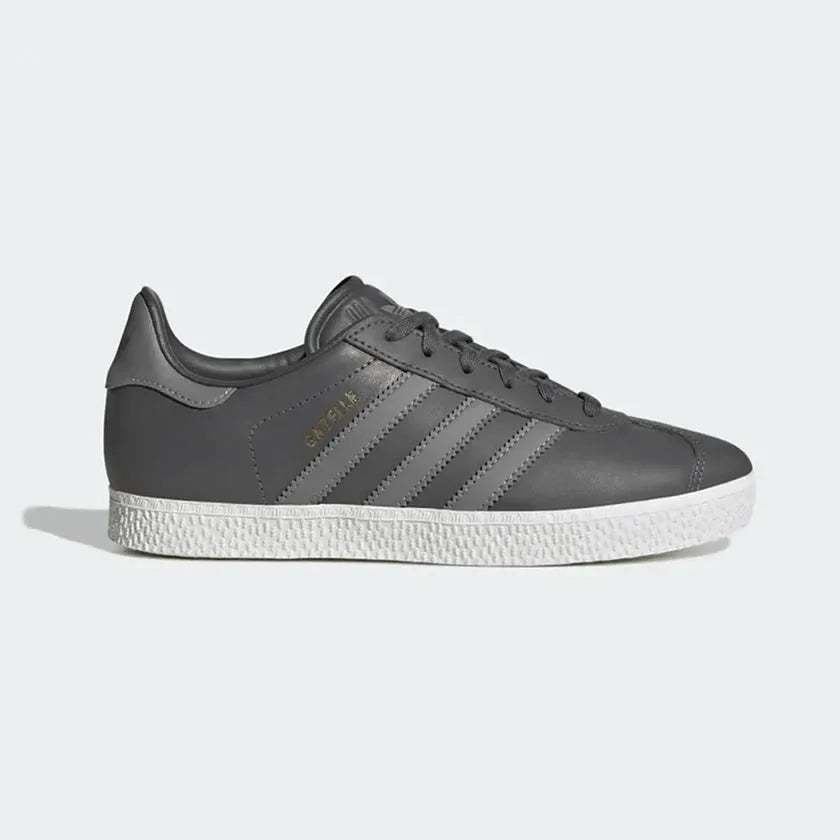 tradesports.co.uk Adidas Juniors Gazelle Shoes GY8178 Main image