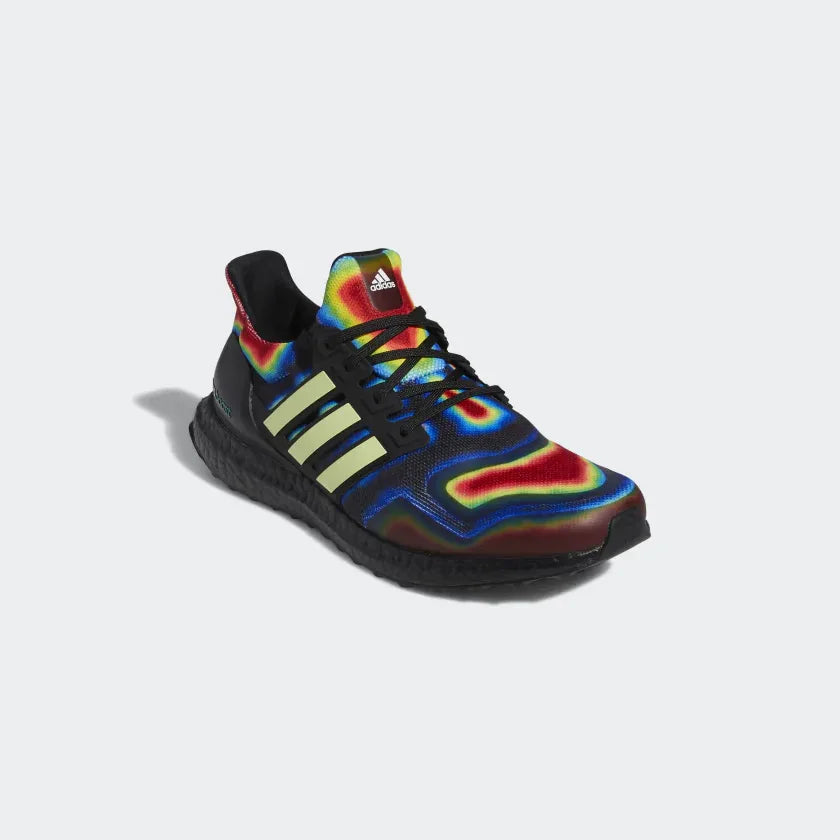 Angled view of Adidas Ultraboost BM Men's trainers in black, side by side, showcasing their iconic design and comfortable silhouette.