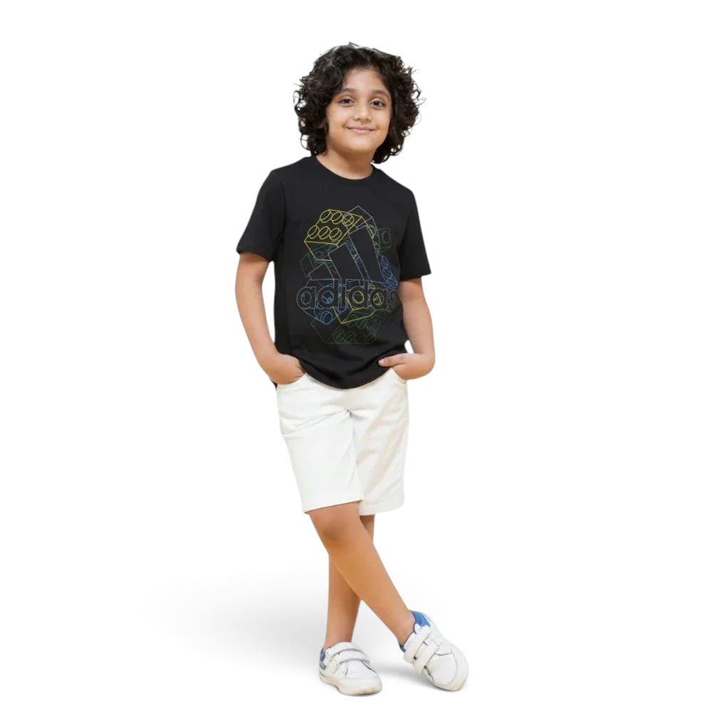 Child wearing the Lego graphic t-shirt in black Main image
