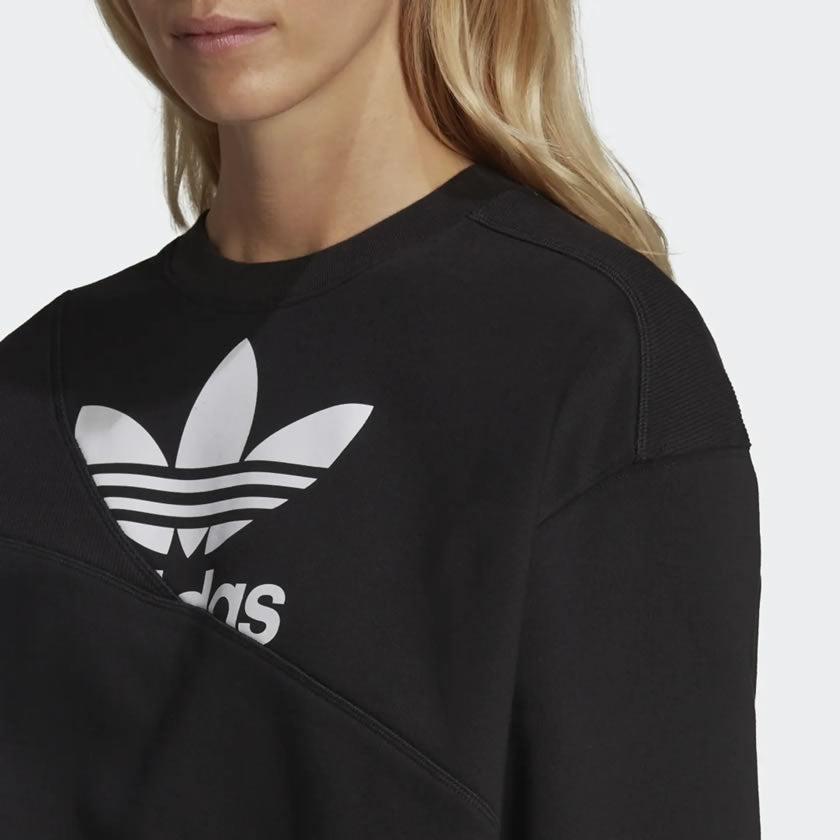 tradesports.co.uk Adidas Women's Split Trefoil Sweater HC4622