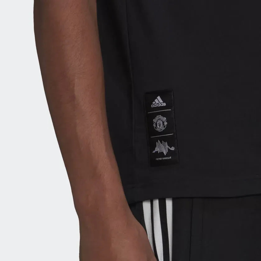 Highlighting the Special Label above the Hem, demonstrating the collaboration authenticity and "pro-level" finish.