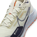 Close-up of Nike React Pegasus Trail 4 GTX V2 Trail Shoes HM9728-001 GORE-TEX label and upper mesh texture