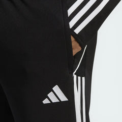 Close-up of the AEROREADY branding and the fabric texture, highlighting the breathable doubleknit material.