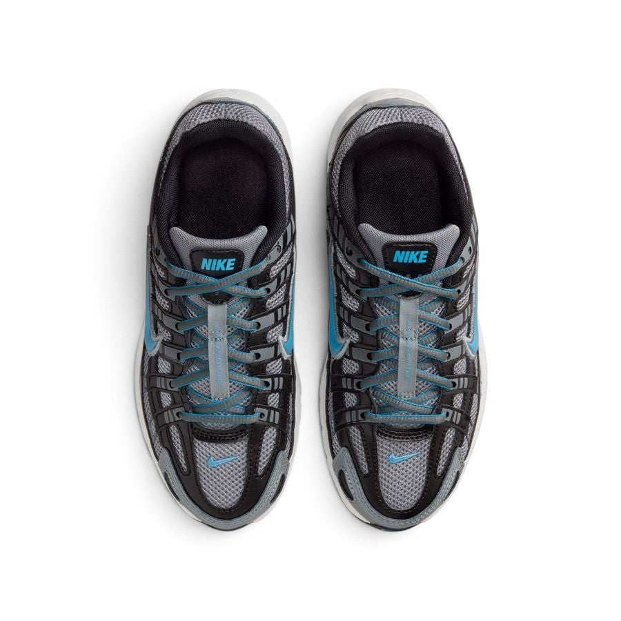 Direct overhead look at both shoes, displaying the open-mesh toe boxes, central lacing system over a padded mesh tongue with a Dutch Blue branded runner badge, and cushioned footbeds.