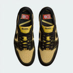 Top-down view of a pair of Air Jordan 1 Retro Low OG Q54 men's trainers, highlighting their classic silhouette and lace-up closure.