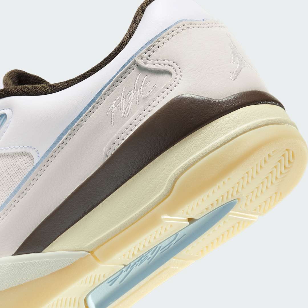 Detailed zoom on the outsole and midsole of the Jordan Flight Court Men's sneakers, highlighting the cushioned midsole and durable rubber outsole.