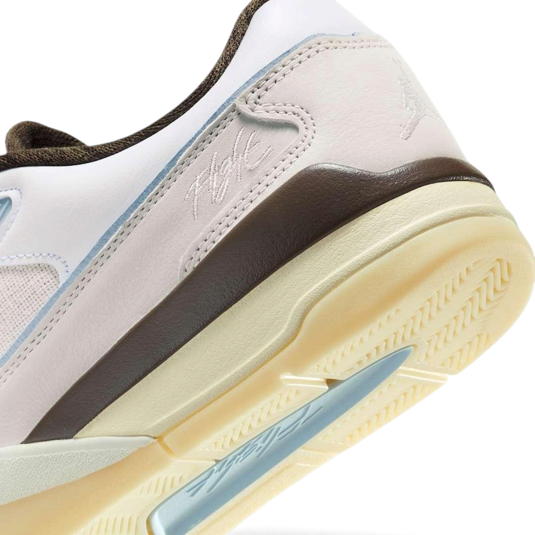 Detailed zoom on the outsole and midsole of the Jordan Flight Court Men's sneakers, highlighting the cushioned midsole and durable rubber outsole.