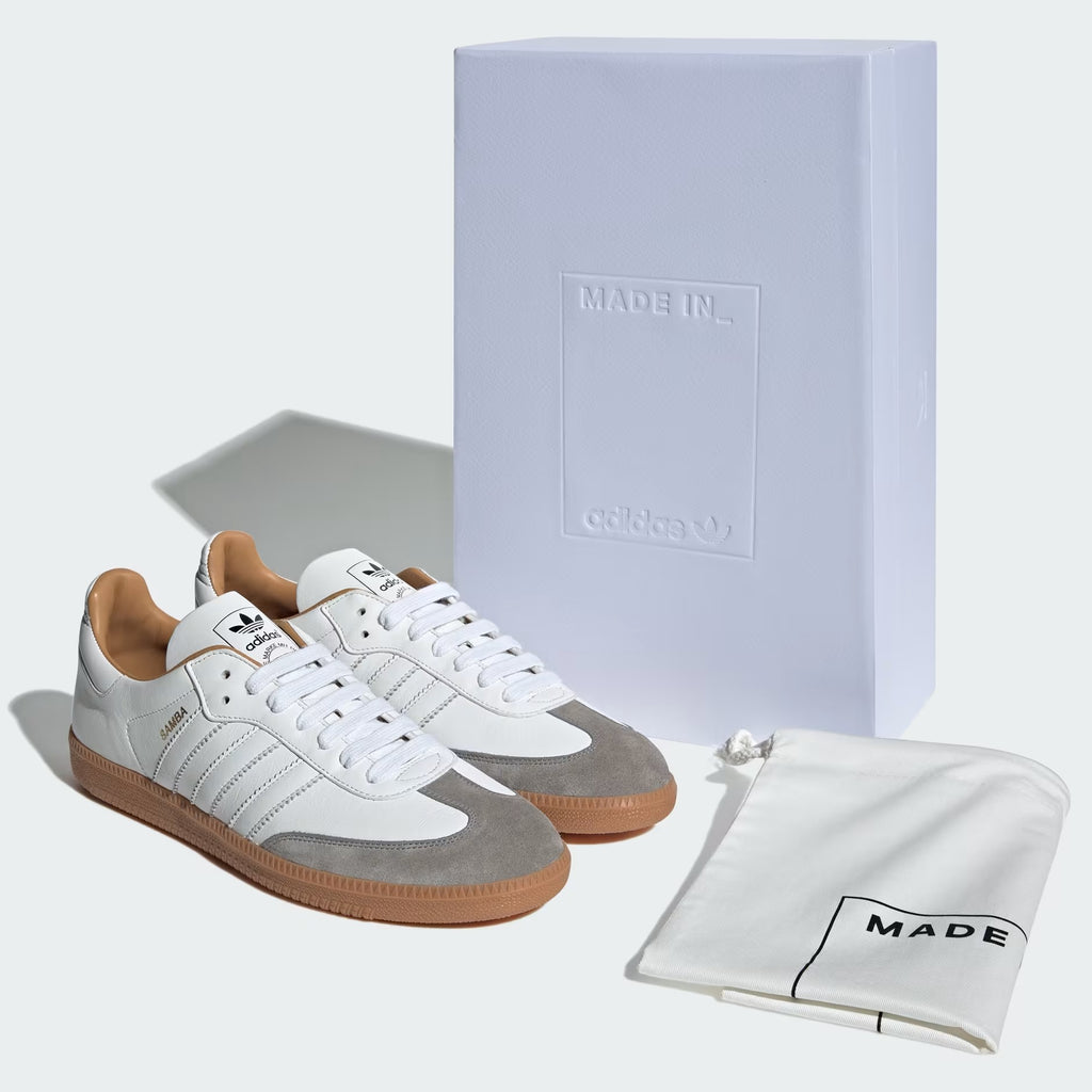 Presentation box and free canvas bag for the Samba OG