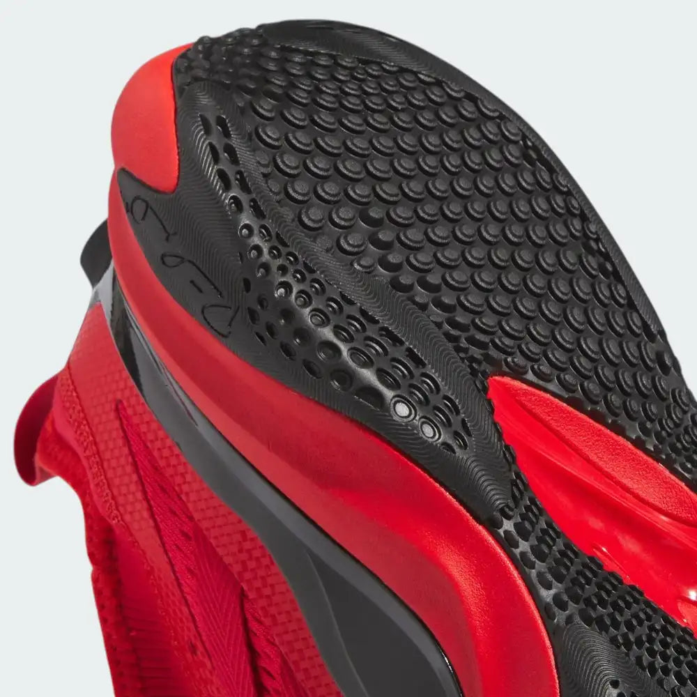Detailed zoom on the REPETITOR cushioning and the edge of the outsole, showing the high-performance material layers.