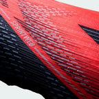 Detailed zoom on the dual-plate system and the Lightstrike Pro foam, showcasing the engineering behind the boot's propulsive force.