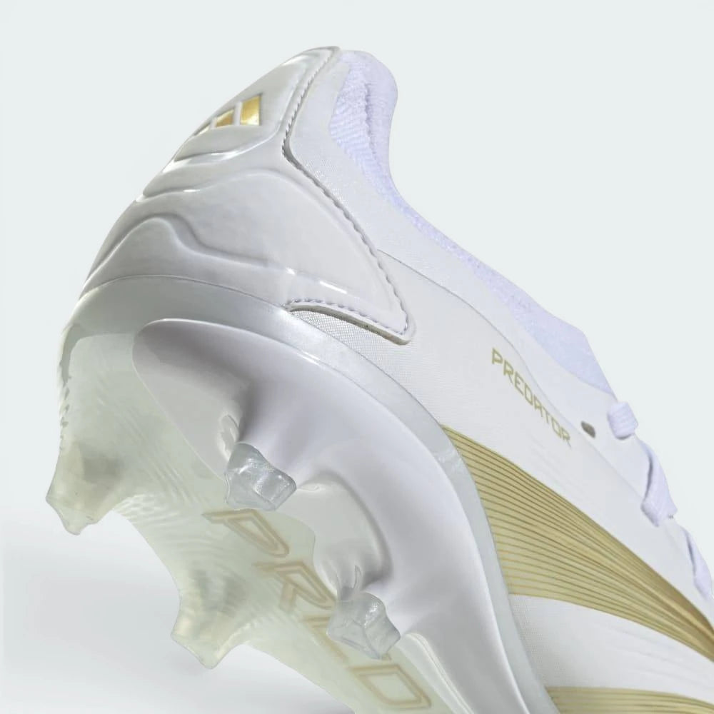 Highlights the "unreal" clean finish where the structural chrome-tipped stud base bonds securely to the lightweight upper.