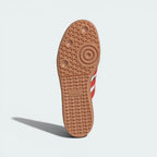 View of the rubber outsole, detailing the classic pivot-point traction pattern in a vintage Off White finish.