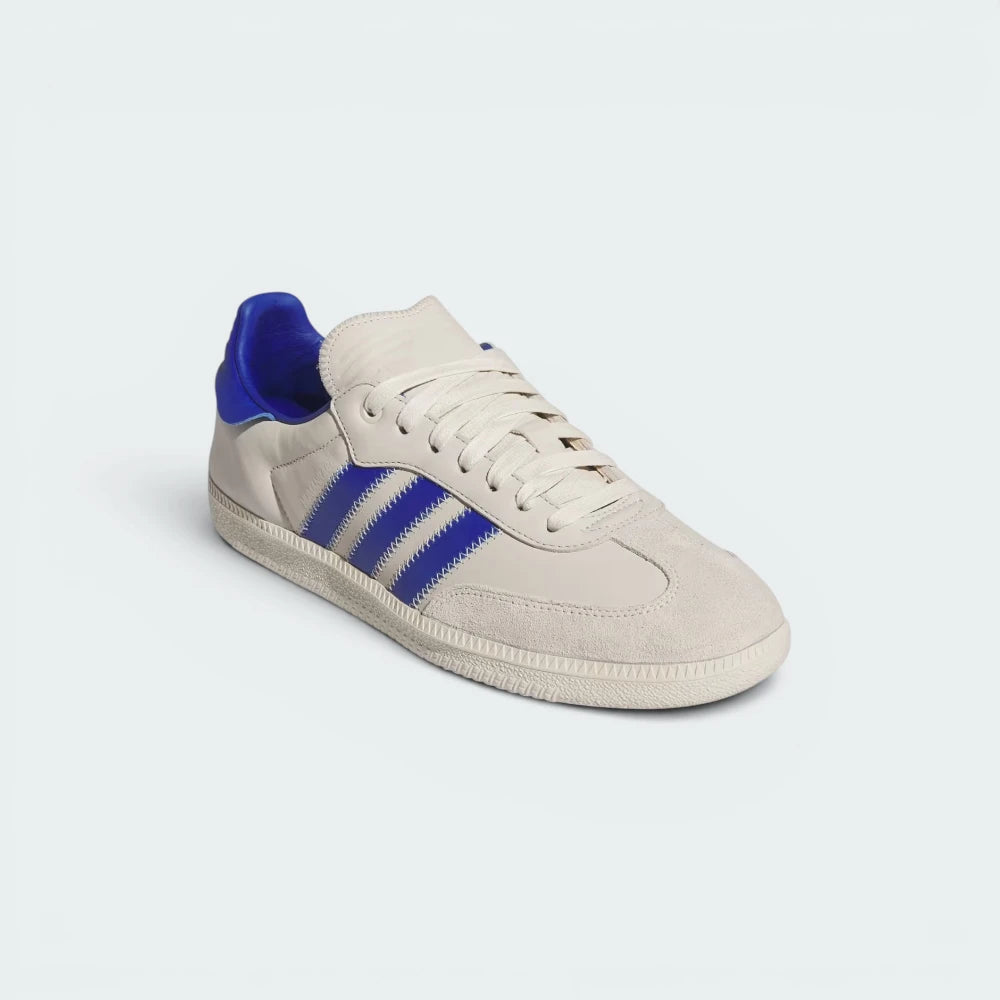 Emphasising the low-profile casual silhouette and the professional harmony of the monochromatic cream and alumina leather choices.