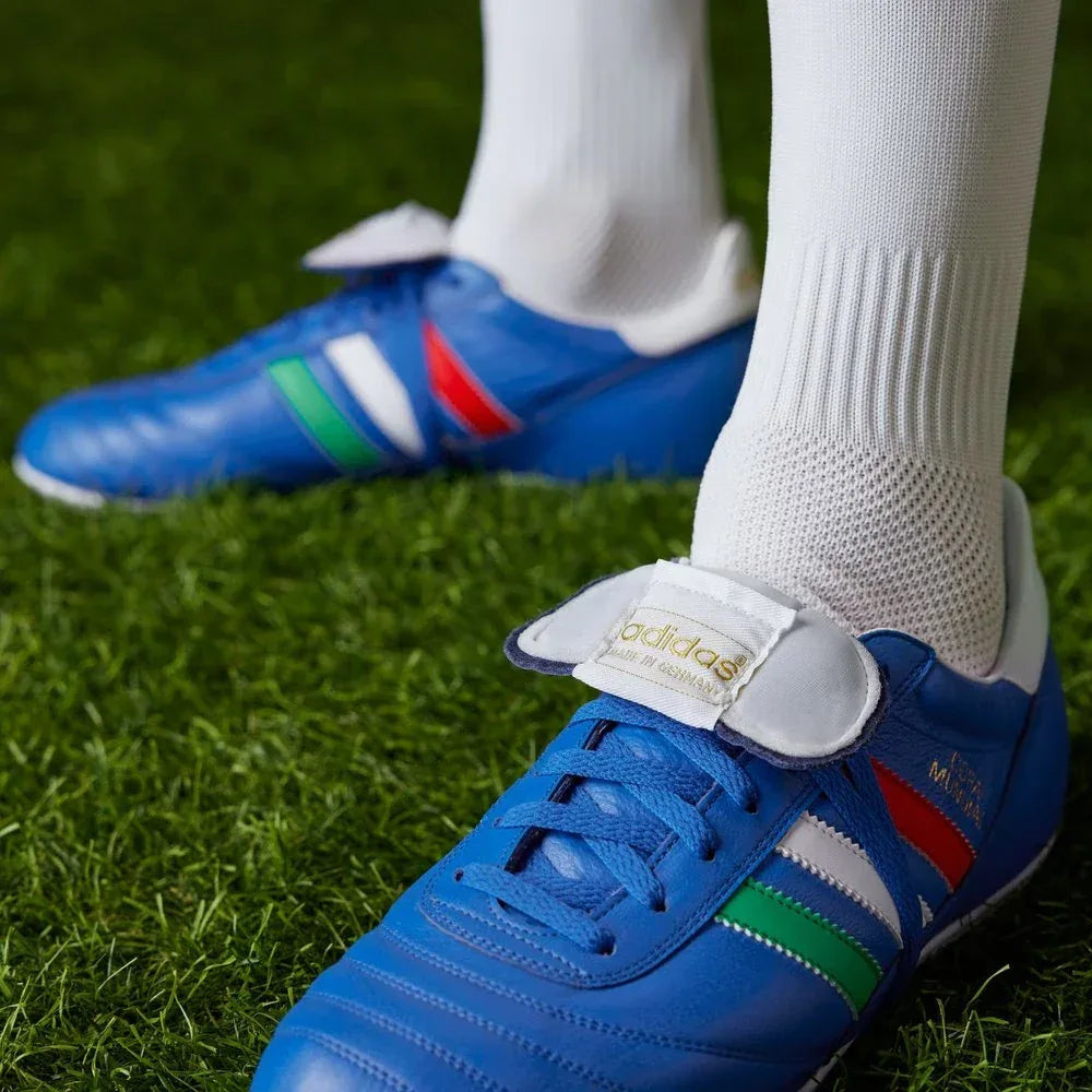 Close-up of the forefoot, highlighting the precision stitching of the premium leather and the high-quality white cotton laces.