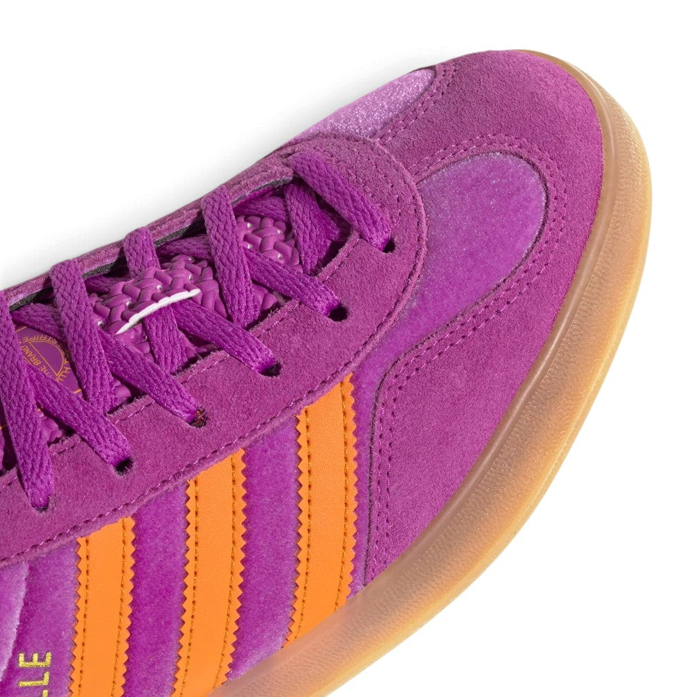 Zoom Looking at the Front of the Shoes and Laces: Macro focus on the T-toe suede-textured velvet overlay, purple cotton laces, and structured eyestay panels.   