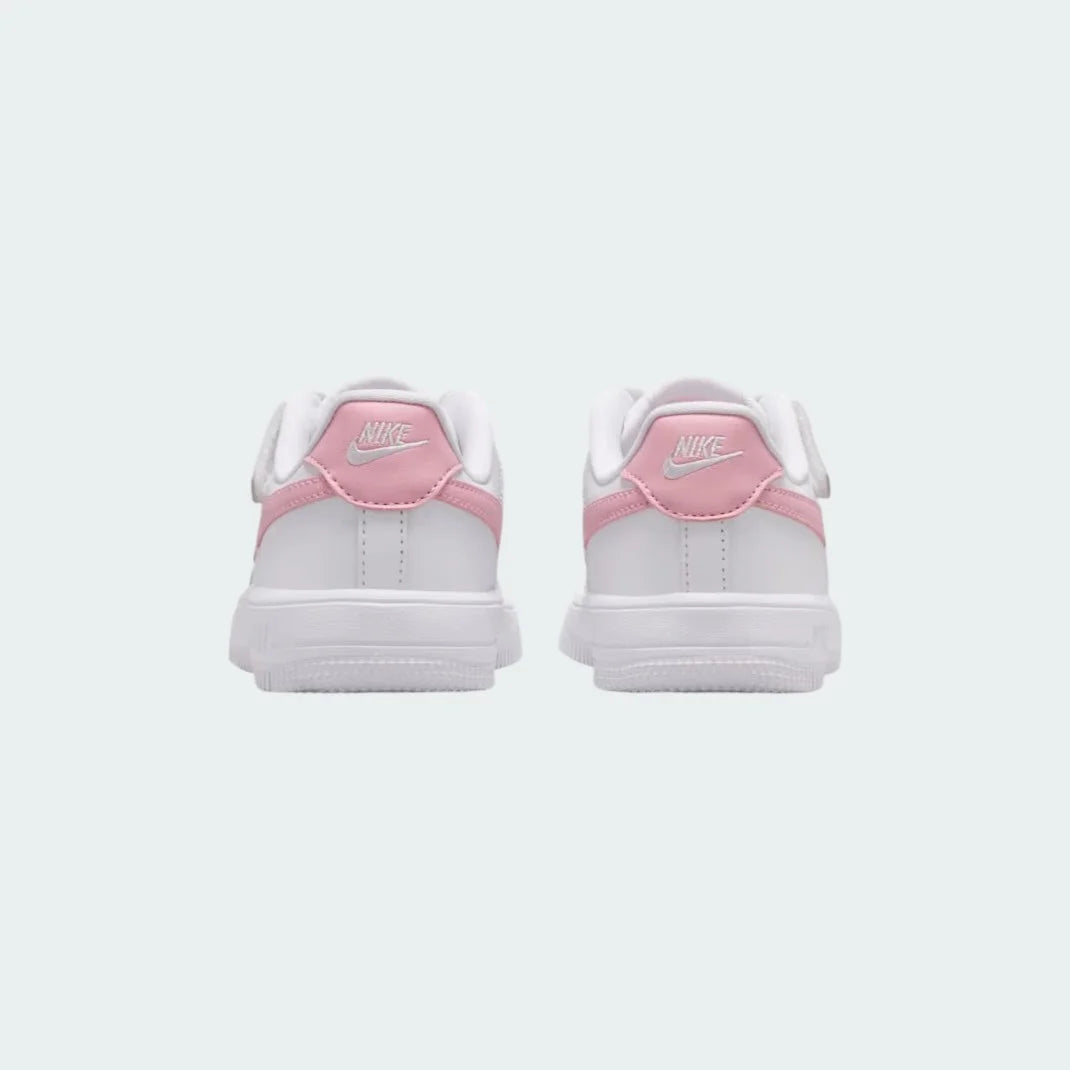 Rear view of the Nike Air Force 1 Low EasyOn Girls' white trainers, focusing on the heel panel and Nike Air branding.