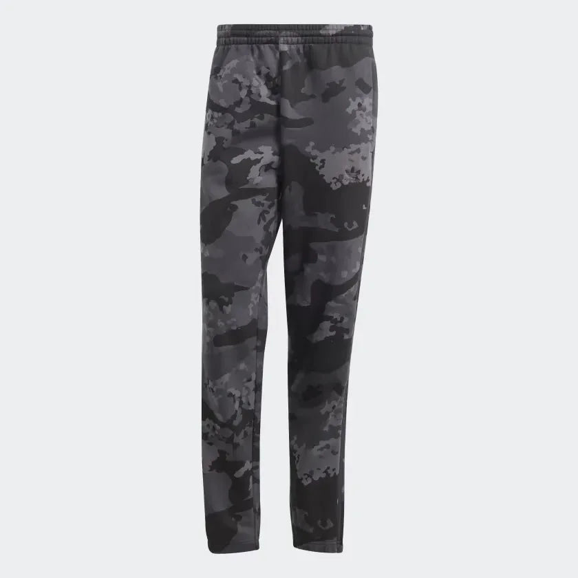 Front view showing the waistband and camo design