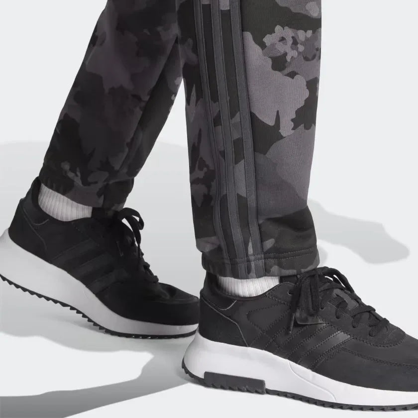 Ankle cuff and three stripes design