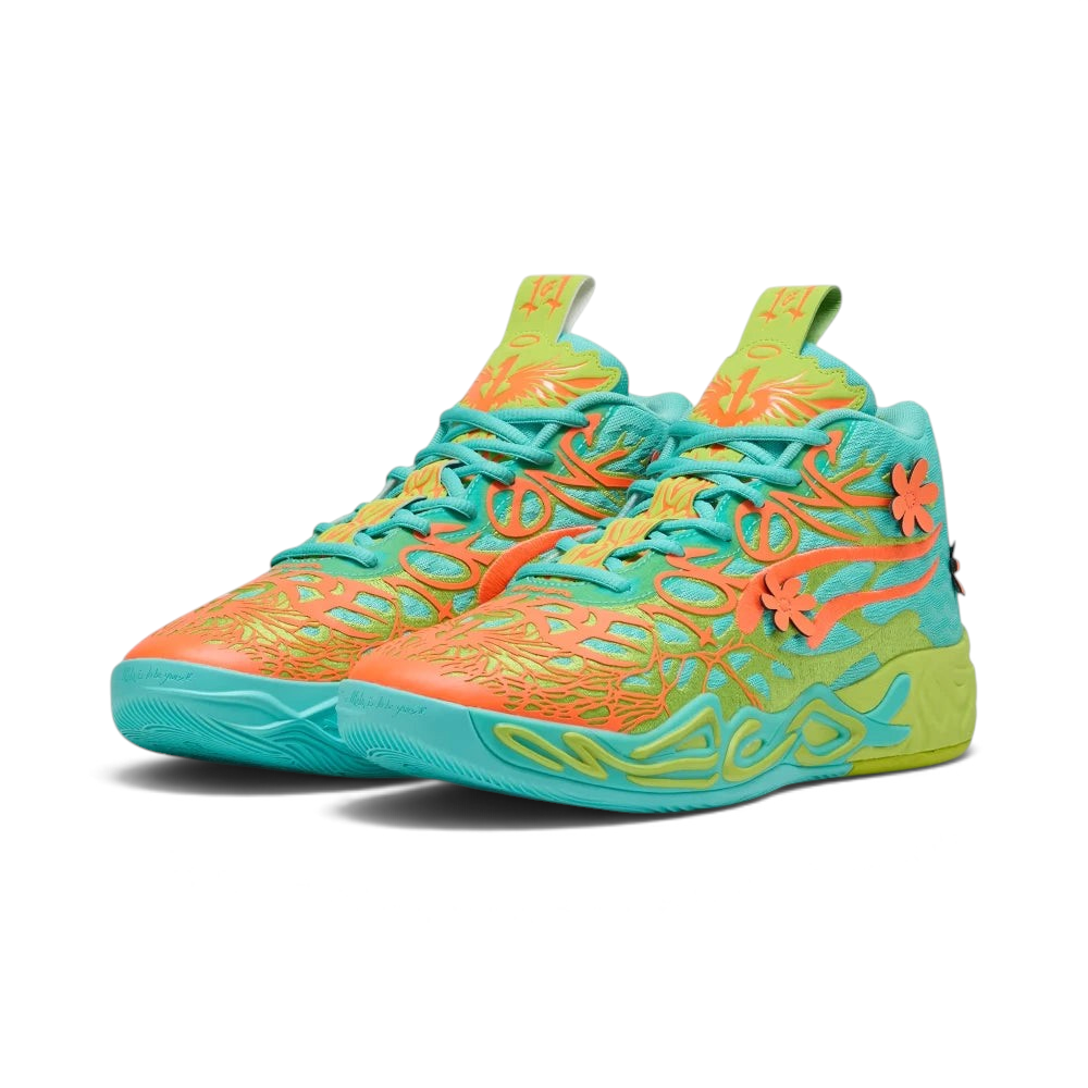Emphasising the locked-in double-layered mesh and the professional Mystery Machine colour depth.