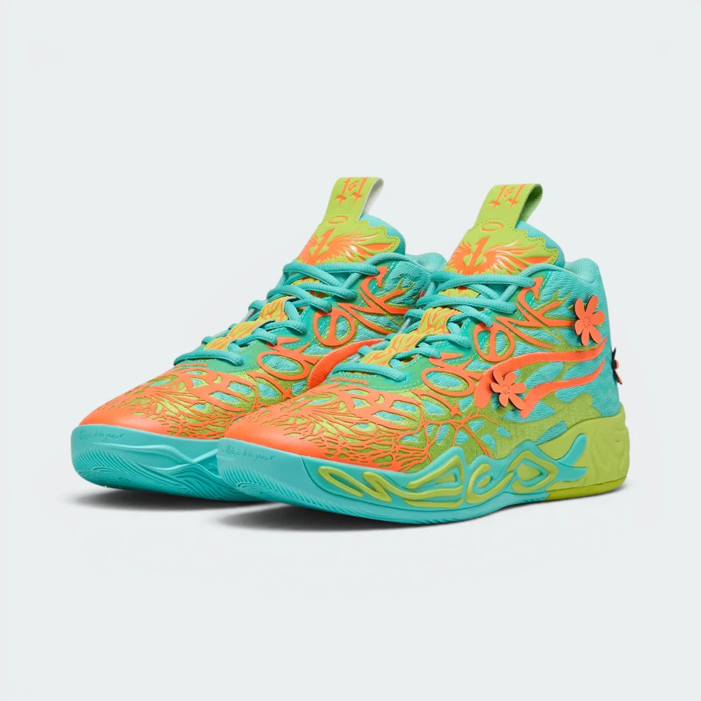 Emphasising the locked-in double-layered mesh and the professional Mystery Machine colour depth.